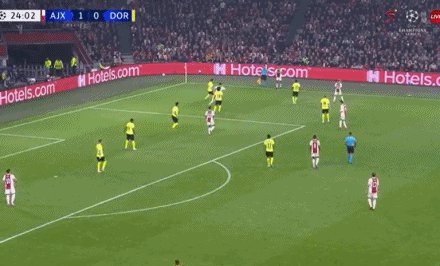 1634685421968072484.gif